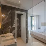 Beautiful Seafront Split 9 Bedrooms Bellamar Vista Retreat Villa *