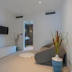 Beautiful Seafront Split 9 Bedrooms Bellamar Vista Retreat Villa
