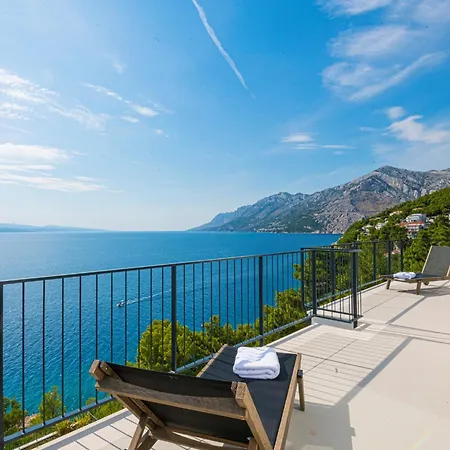 Beautiful Seafront Split 9 Bedrooms Bellamar Vista Retreat Villa Makarska