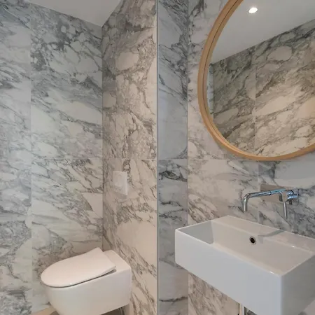 Beautiful Seafront Split 9 Bedrooms Bellamar Vista Retreat Makarska