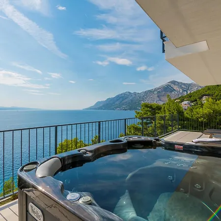 Beautiful Seafront Split 9 Bedrooms Bellamar Vista Retreat Villa Makarska