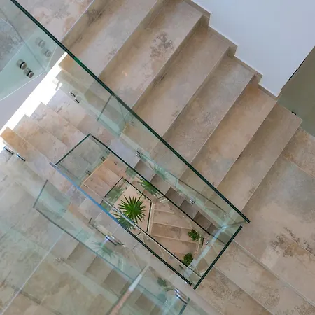 Villa Beautiful Seafront Split 9 Bedrooms Bellamar Vista Retreat Makarska