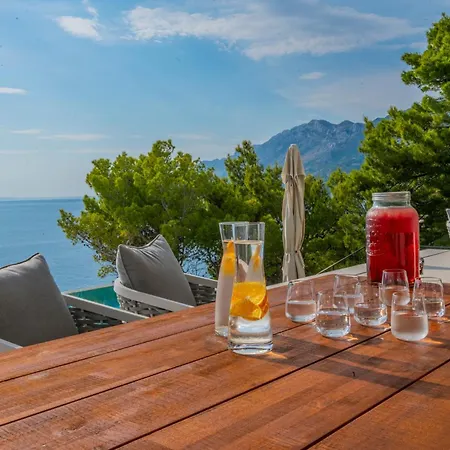 Beautiful Seafront Split 9 Bedrooms Bellamar Vista Retreat Makarska