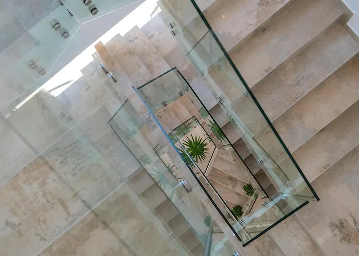 Villa Beautiful Seafront Split 9 Bedrooms Bellamar Vista Retreat Makarska